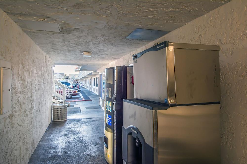 Motel 6-Eureka, Ca Redwood Coast 외부 사진