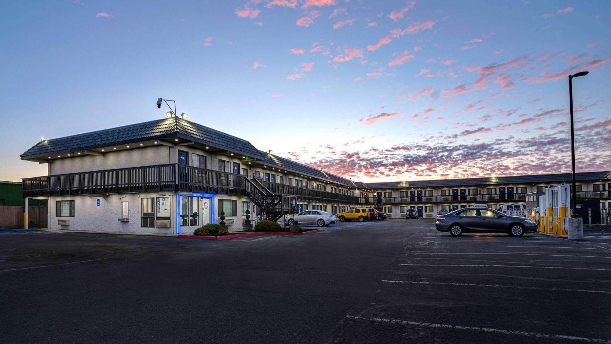 Motel 6-Eureka, Ca Redwood Coast 외부 사진