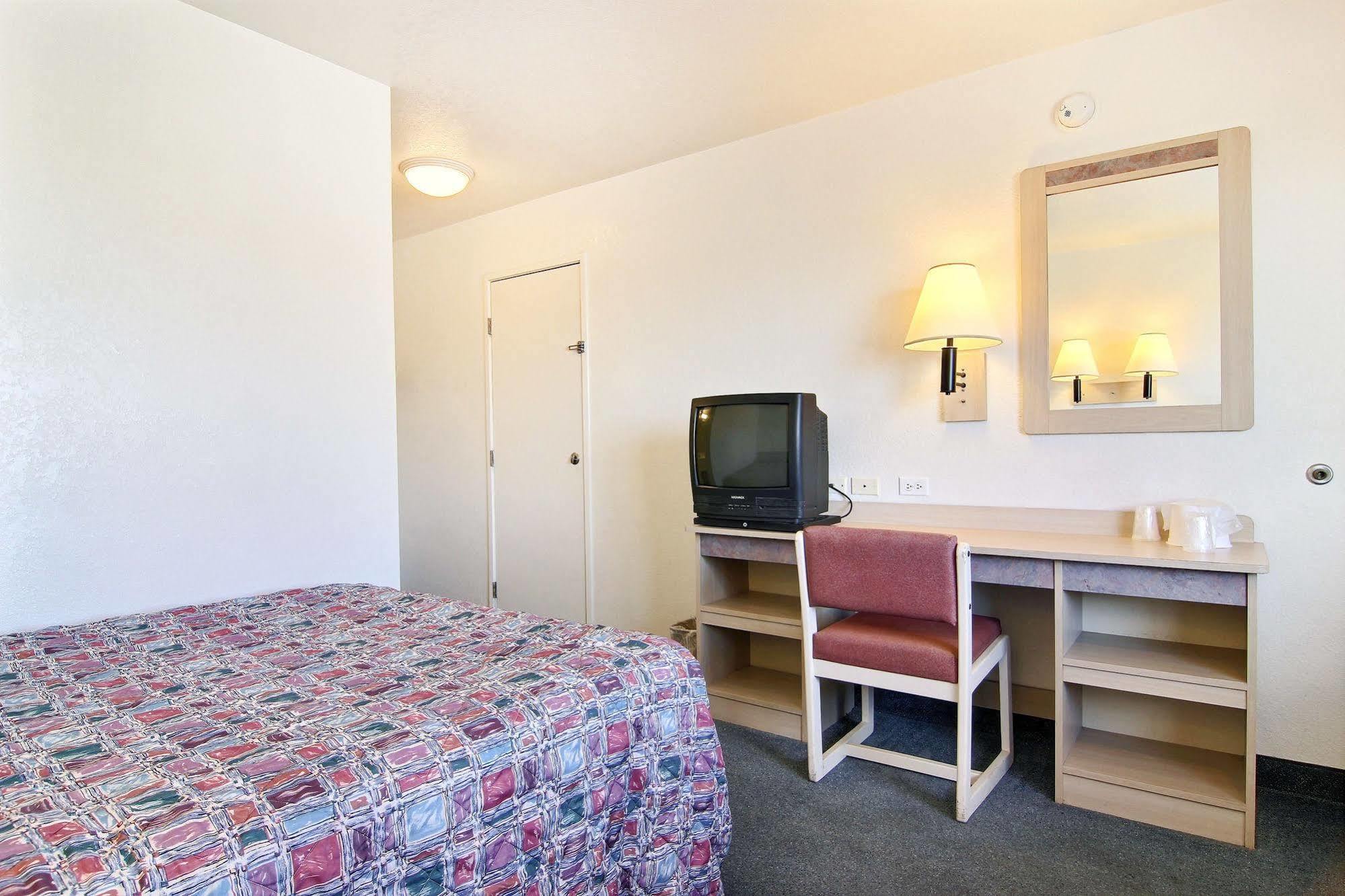 Motel 6-Eureka, Ca Redwood Coast 외부 사진